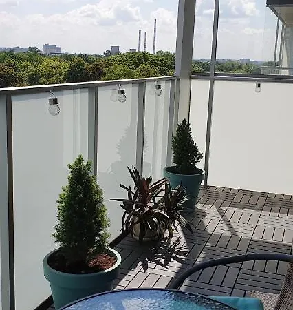 Apple - Mickiewicza Prywatne Miejsce Parkingowe