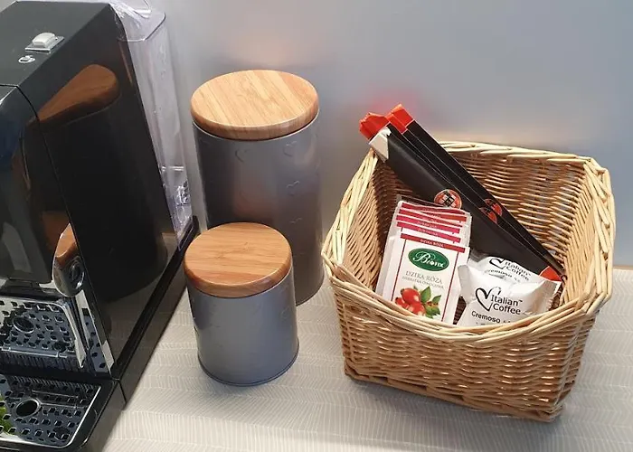 Apple - Mickiewicza Prywatne Miejsce Parkingowe * Łódź